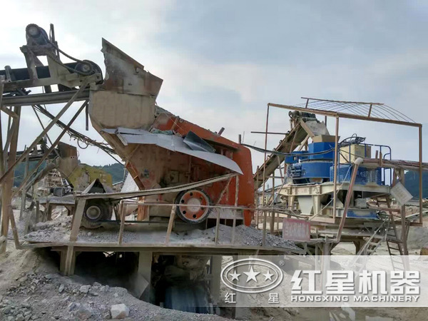 制砂機(jī)生產(chǎn)現(xiàn)場(chǎng)圖